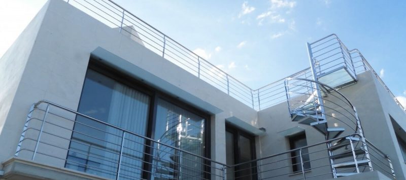 Перила из нержавейки Луккомфорт