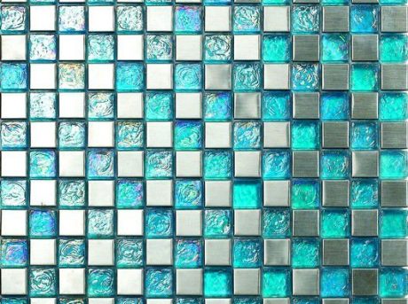 Сочетание стекла и металла