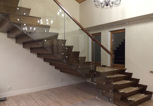 Стеклянные лестницы от Луккомфорт